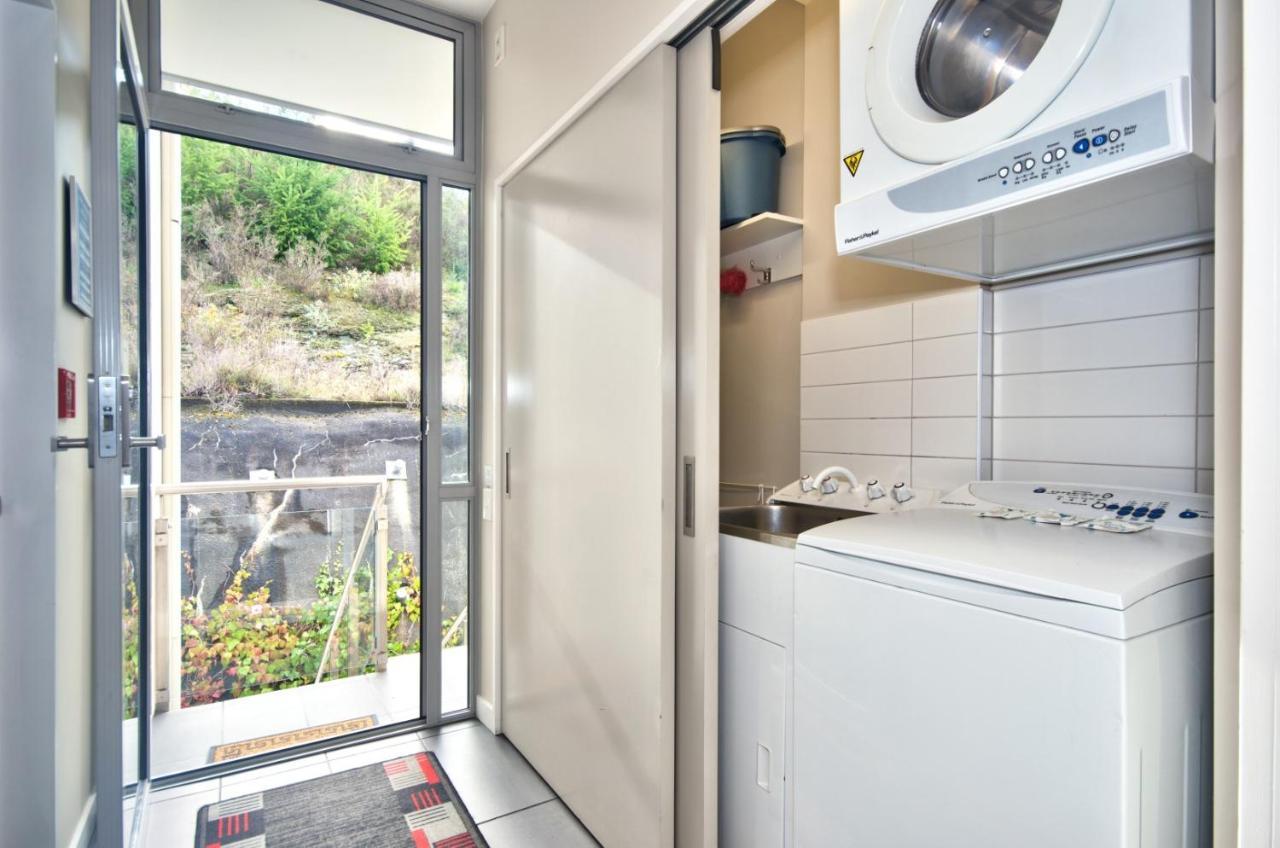 Pure Retreat Lake View Queenstown Exterior foto